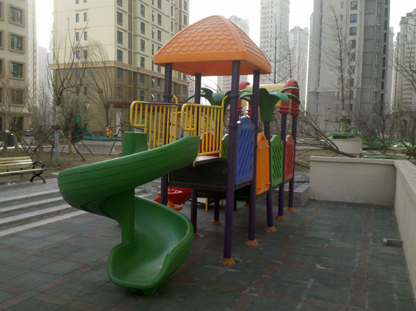 兒童游樂設(shè)施
